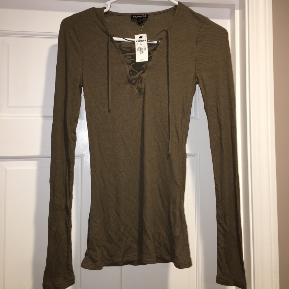 NWT Express top